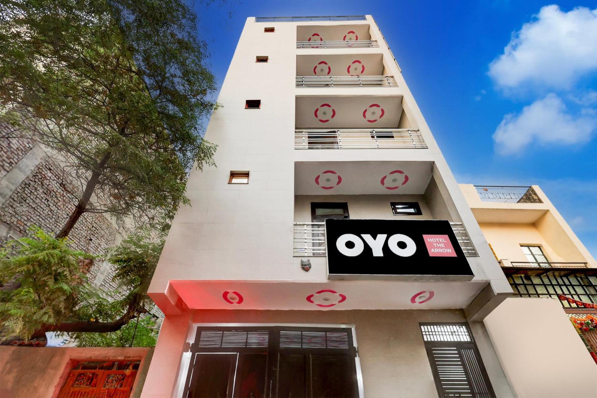Hotel The Arrow Near Paschim Vihar Delhi  Esterno foto
